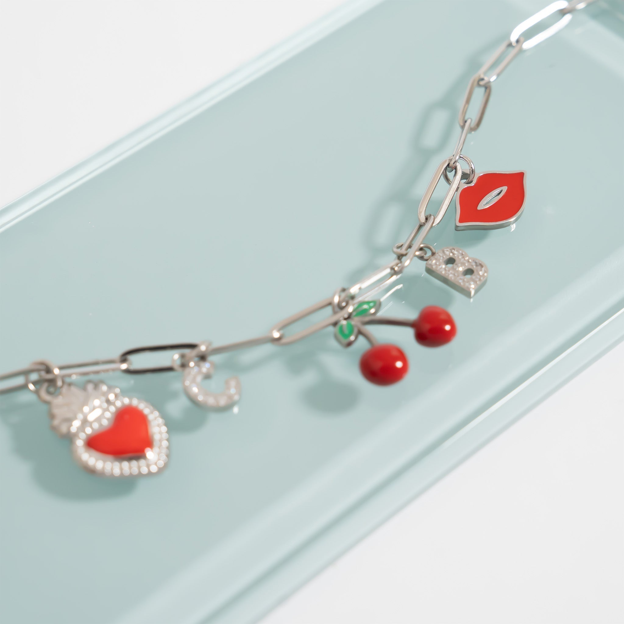 Say It Louder — Red Enamel Lips Charm